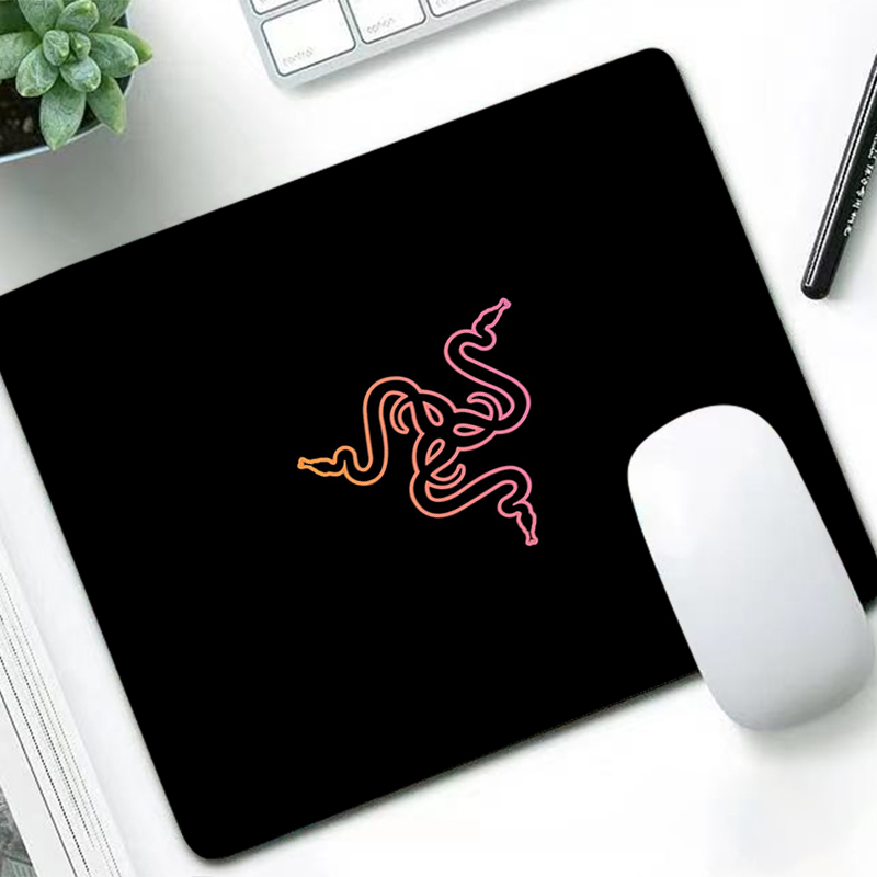 Razer Luxury Mouse Pad Anime G - Gaming Accessories For Laptop recension och pris